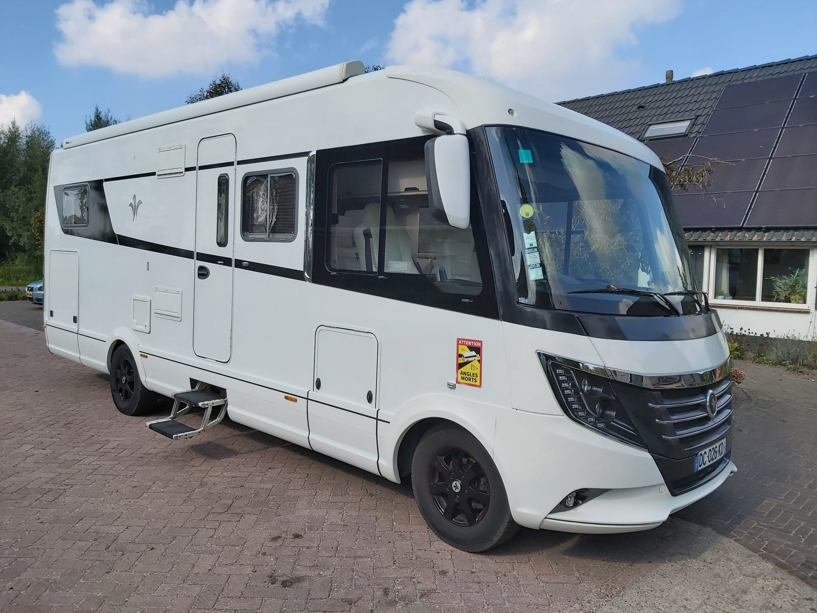 Niesmann Bischoff Arto 76 LE Clou Line