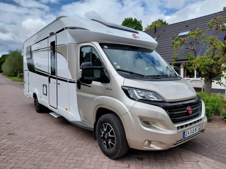 Bürstner Lyseo TD728 G Privilege